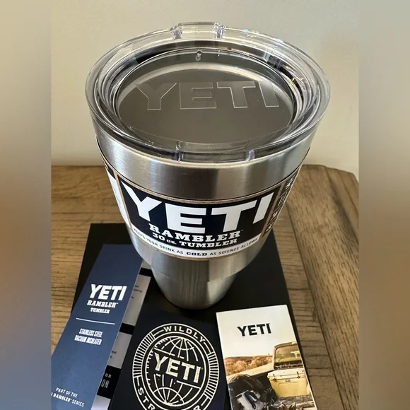 🔥Brand New🔥 YETI 30 oz. Tumbler - Picture 6 of 6